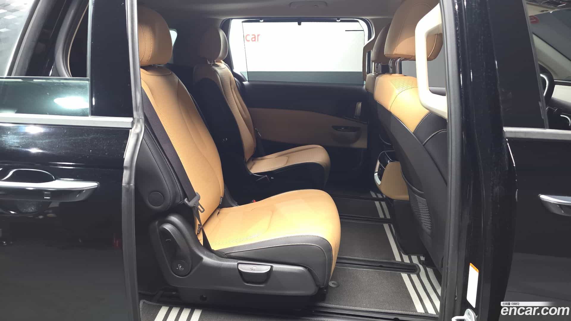 Canival Kia 2023.9-OPTION-015