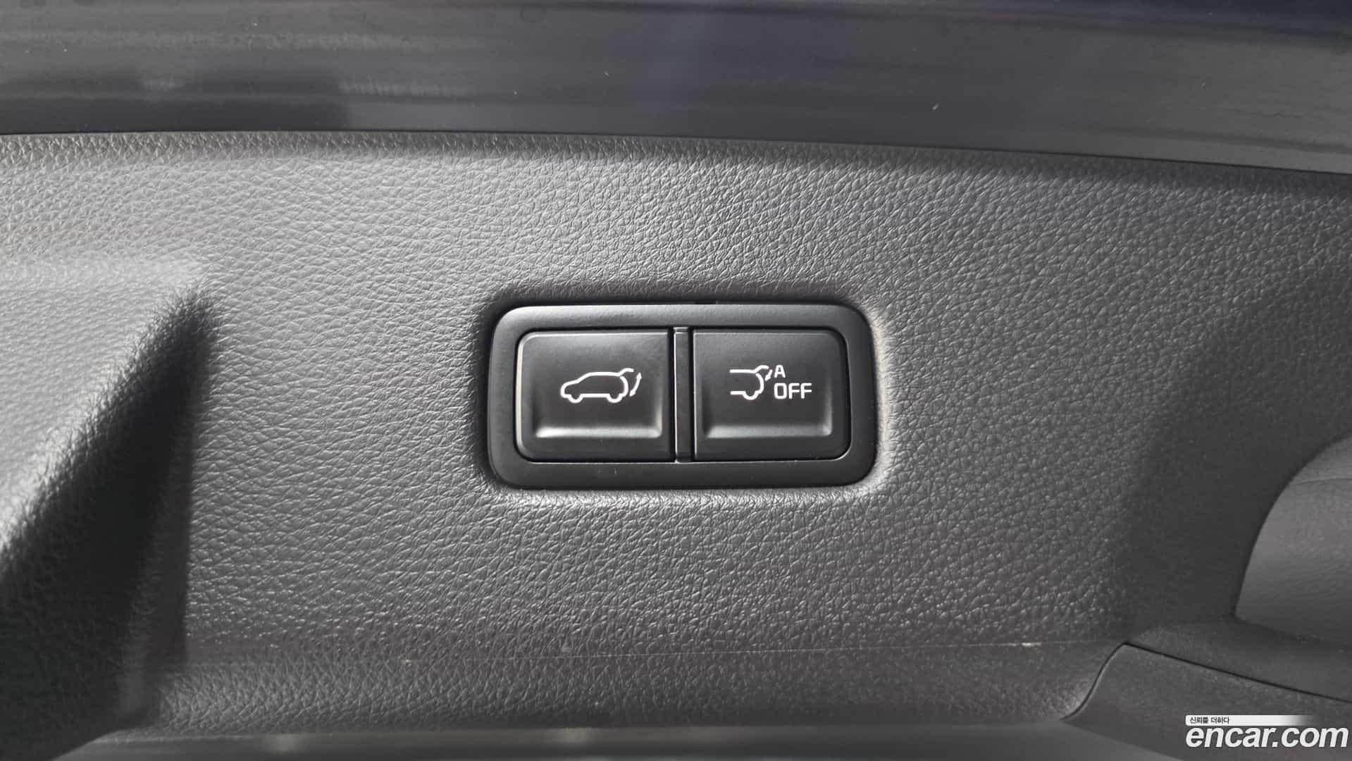 Canival Kia 2023.9-OPTION-021