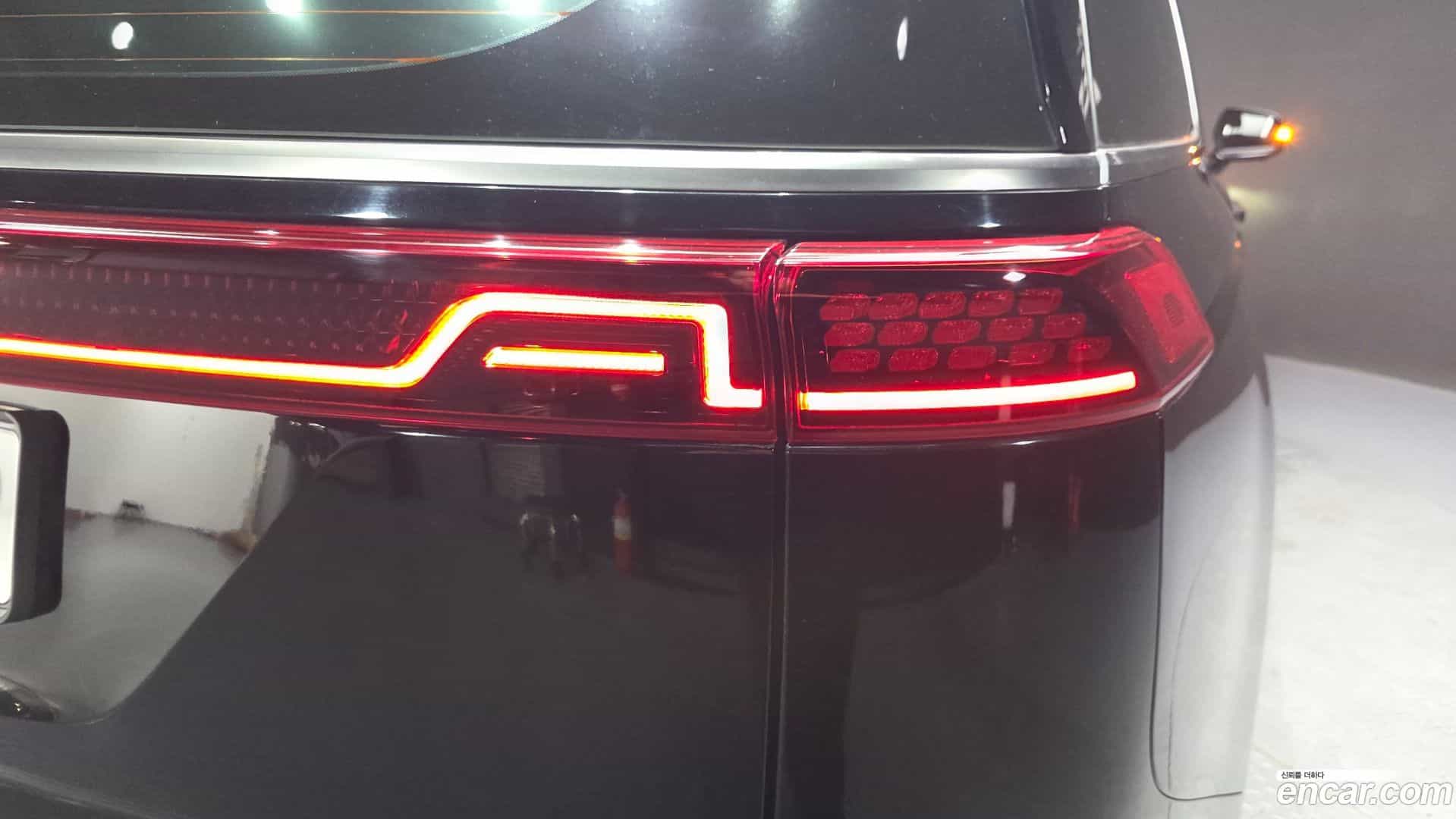 Canival Kia 2023.9-OUTER-033