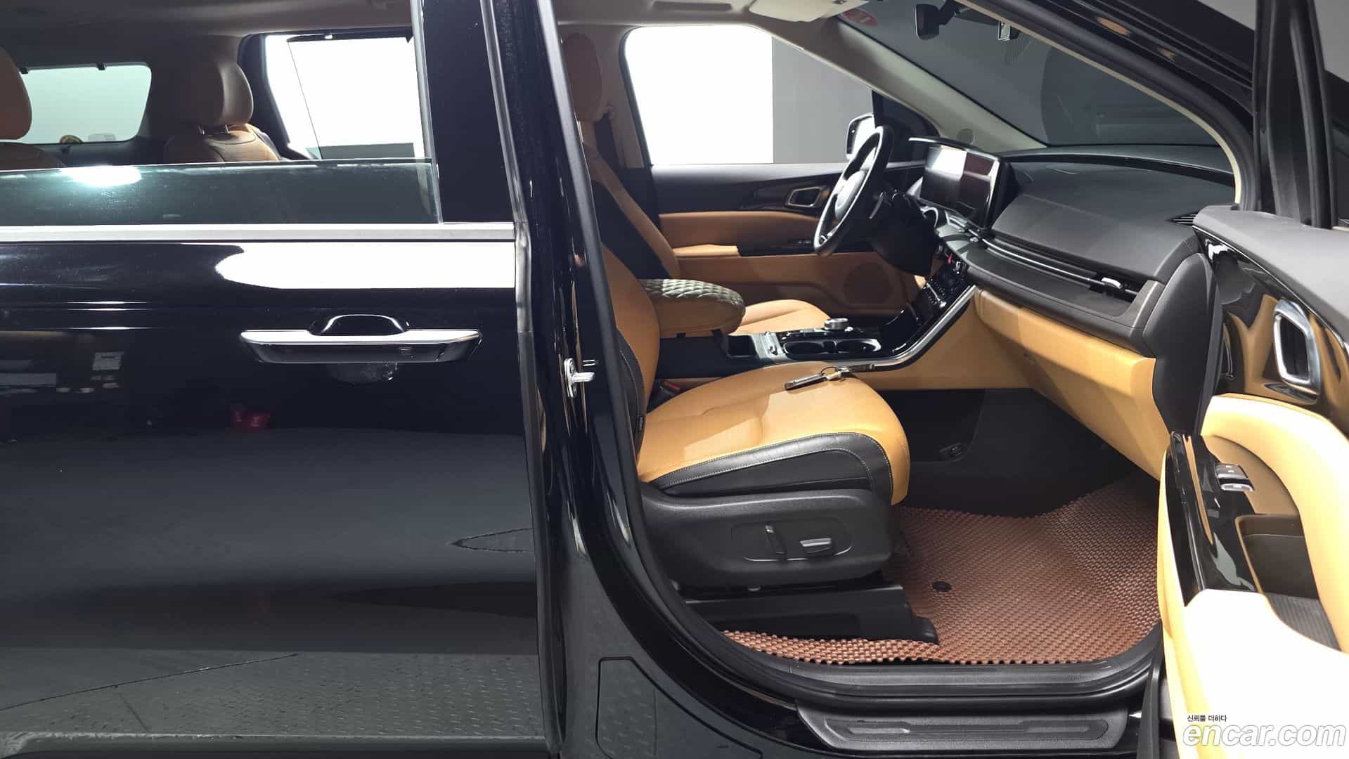 Canival Kia 2023.9-INNER-036