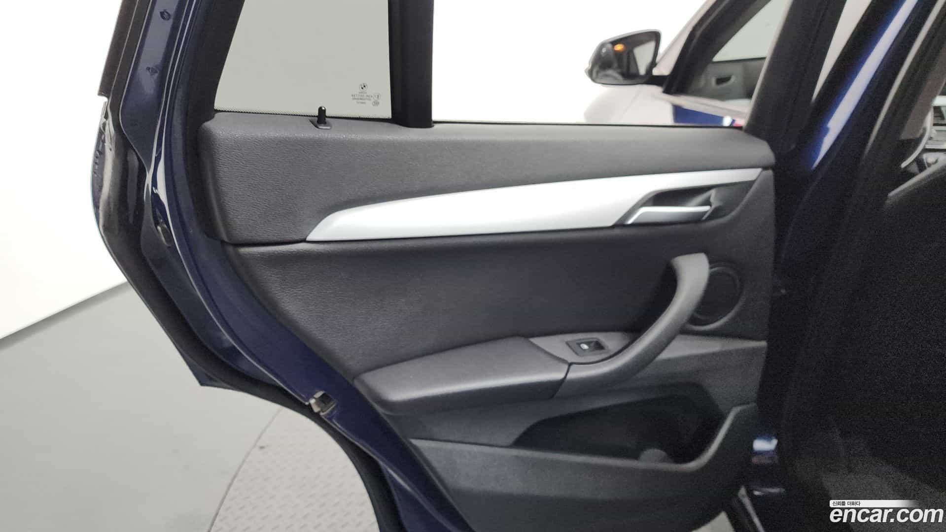 X1 BMW 2019.5-INNER-035