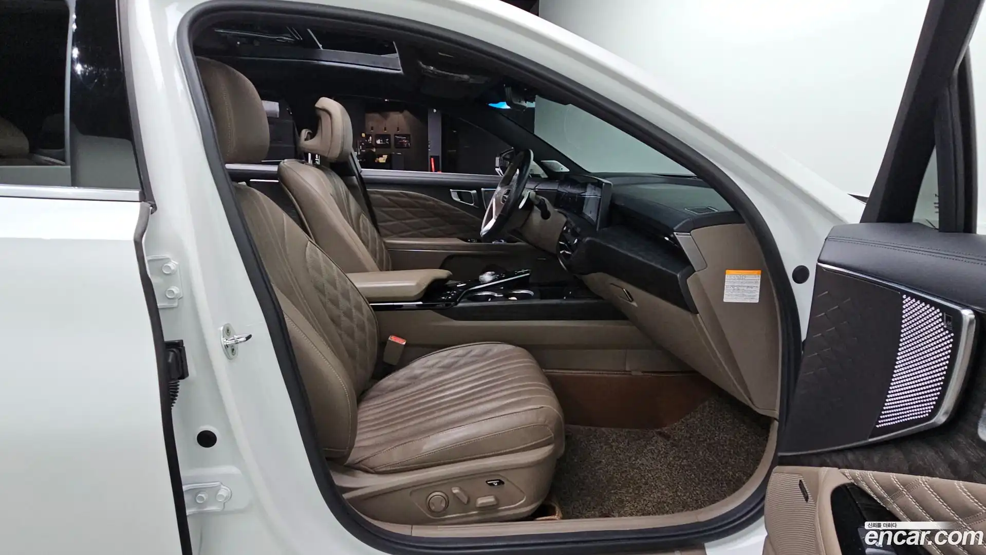 K8 Kia 2021.5-OPTION-016