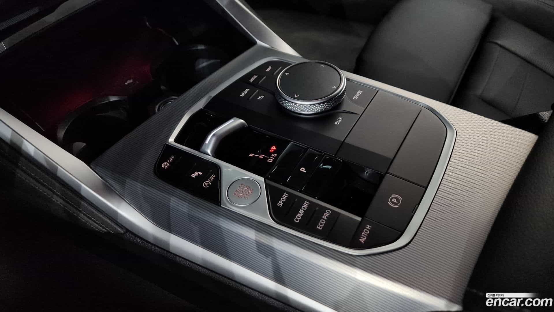 4-Series BMW 2024.5-INNER-009