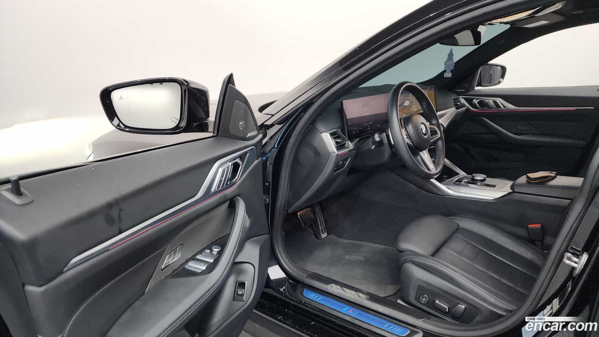 4-Series BMW 2024.5-INNER-010