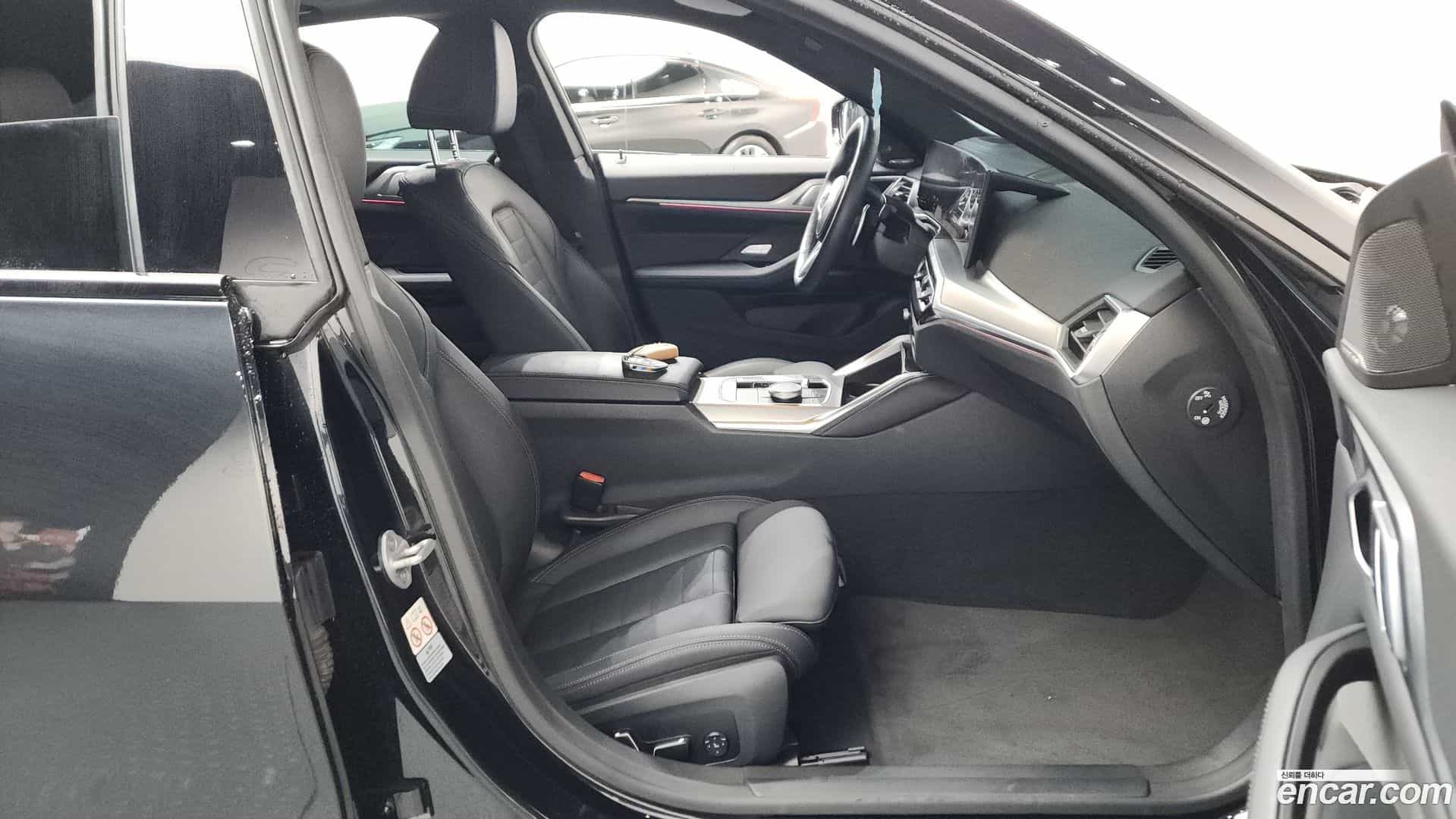 4-Series BMW 2024.5-INNER-036