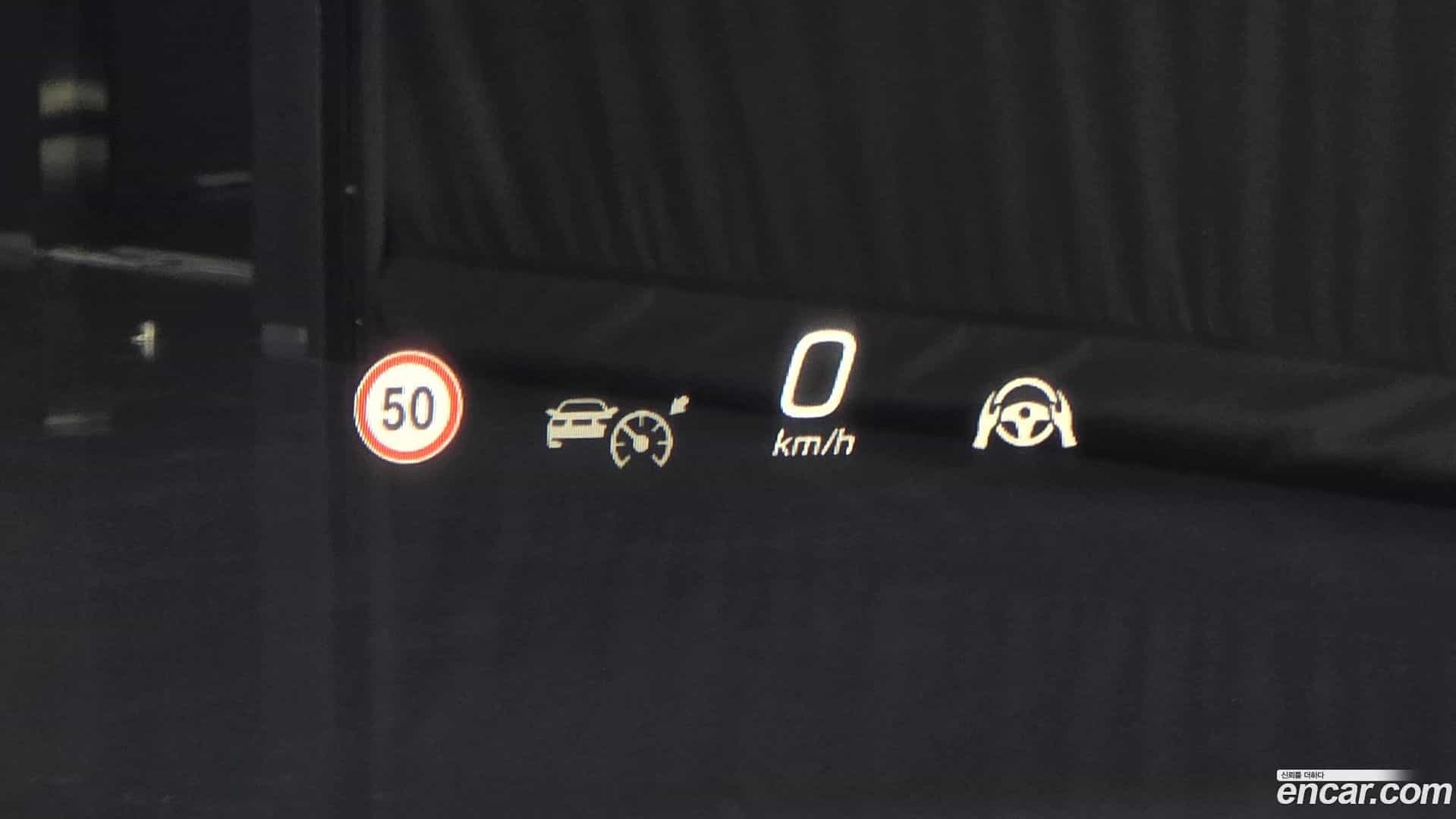 E-Class Mercedes-Benz 2026.0-OPTION-022