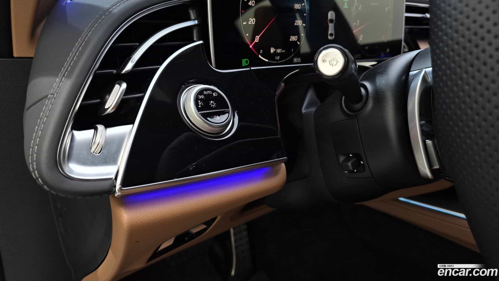 E-Class Mercedes-Benz 2026.0-OPTION-024