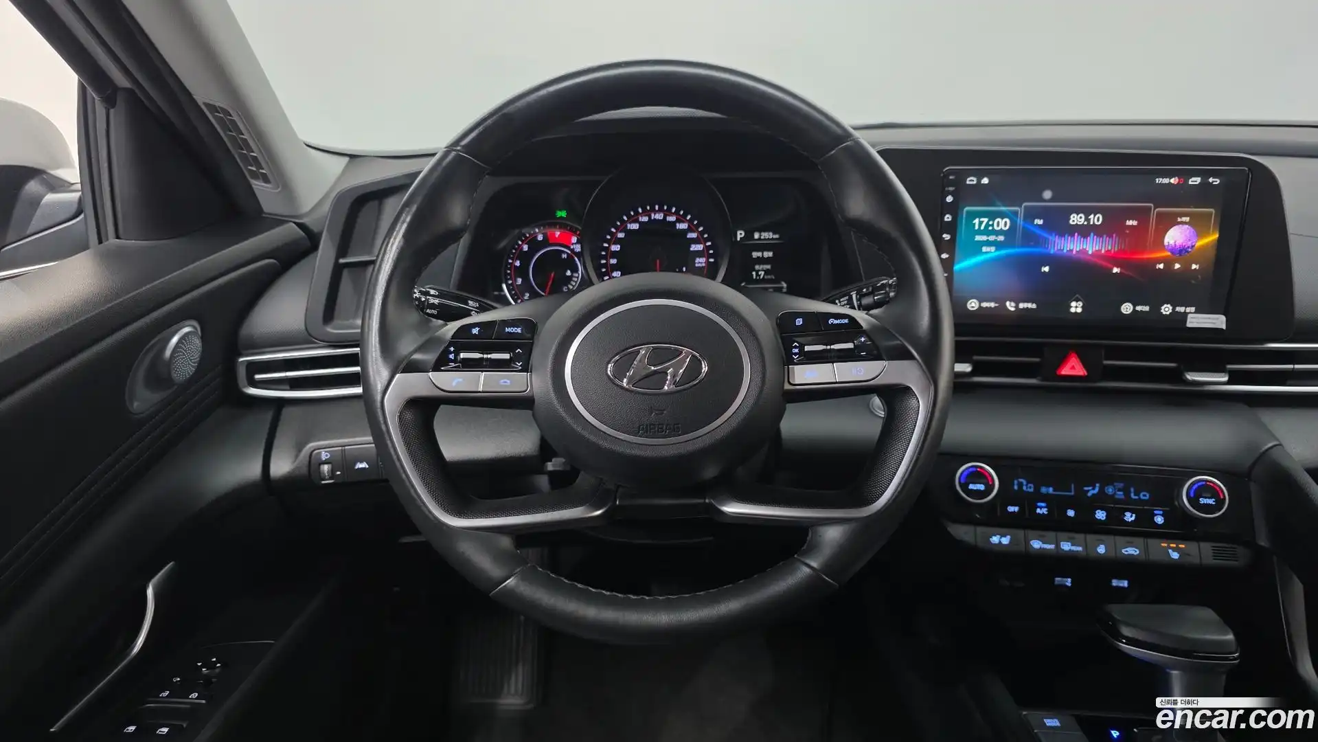 AVANTE Hyundai 2021.3-OPTION-017
