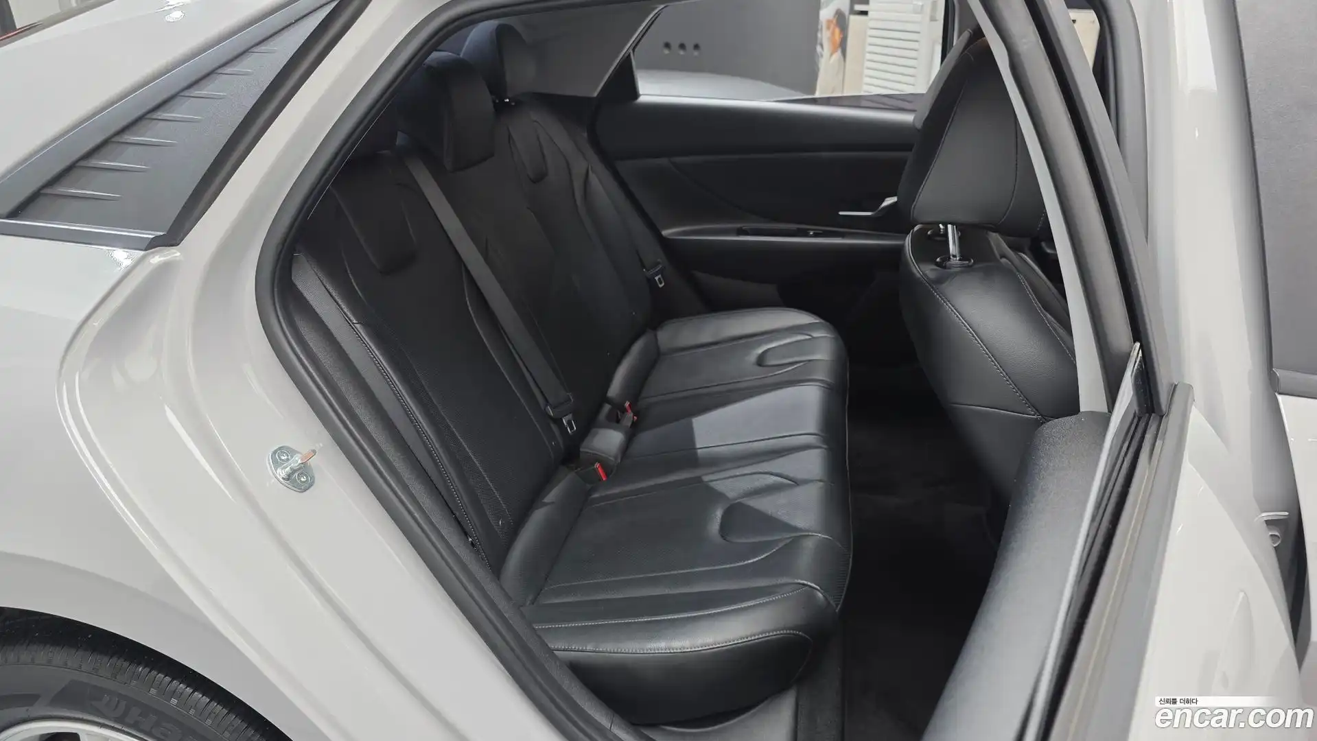 AVANTE Hyundai 2021.3-INNER-036