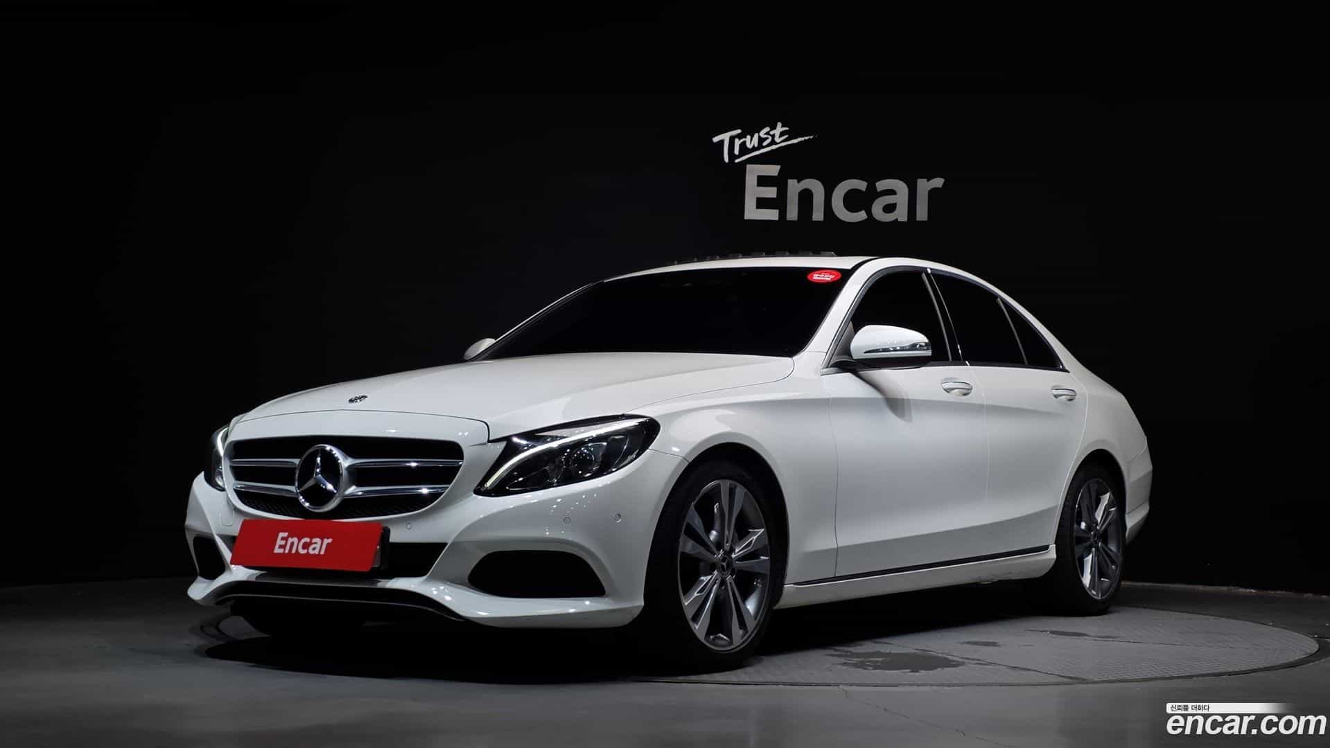 C-Class Mercedes-Benz 2018.1-OUTER-001