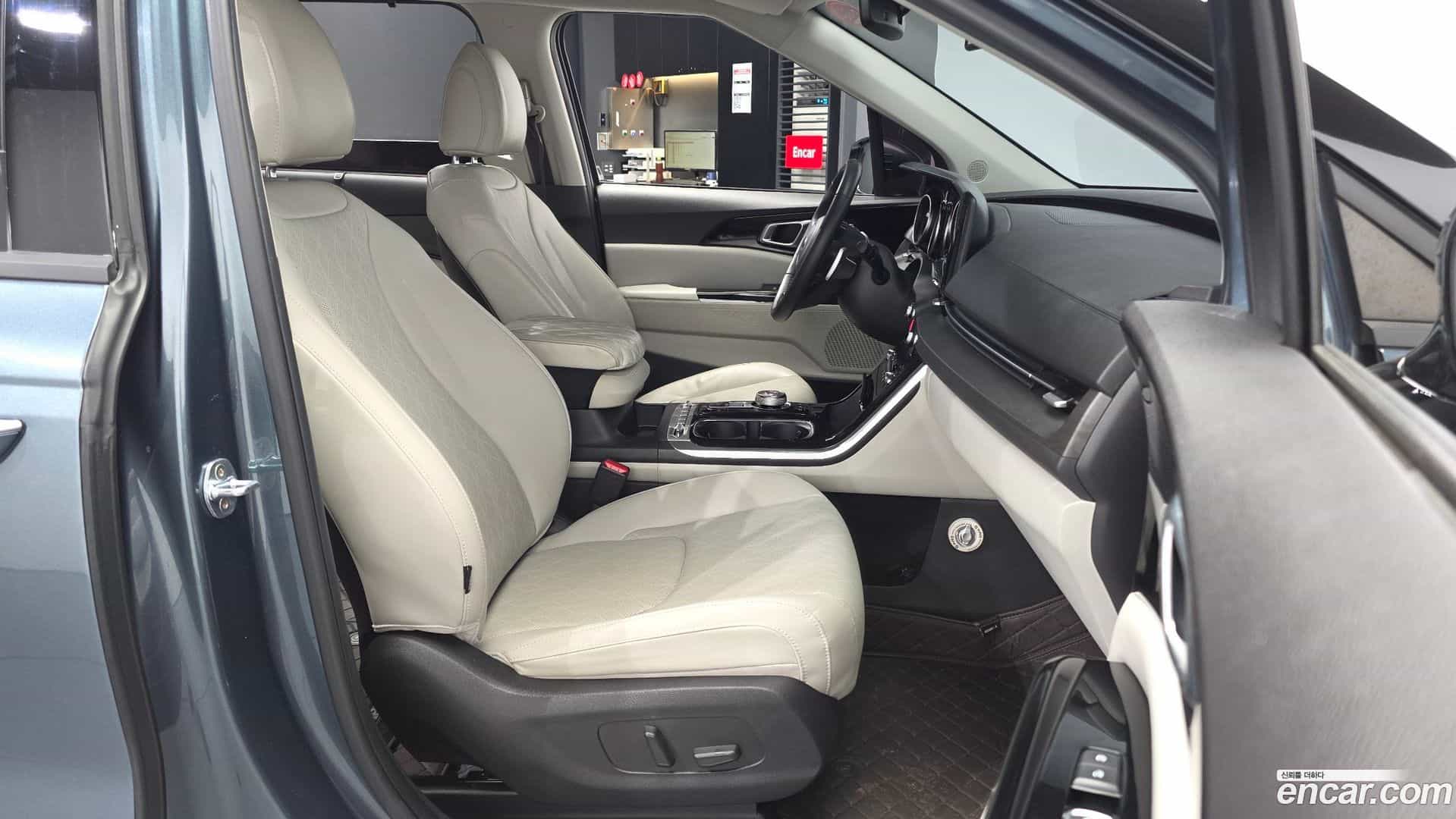 Canival Kia 2021.2-OPTION-015