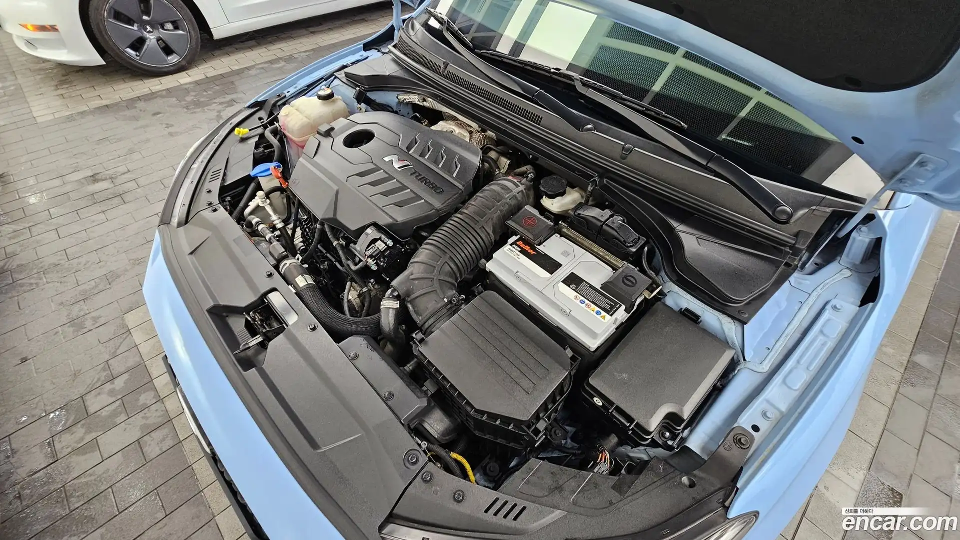 Veloster Hyundai 2020.6-OUTER-006