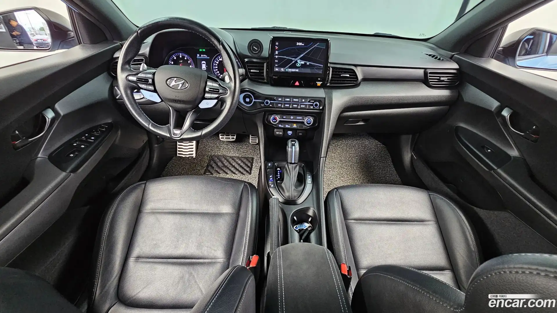 Veloster Hyundai 2020.6-INNER-007