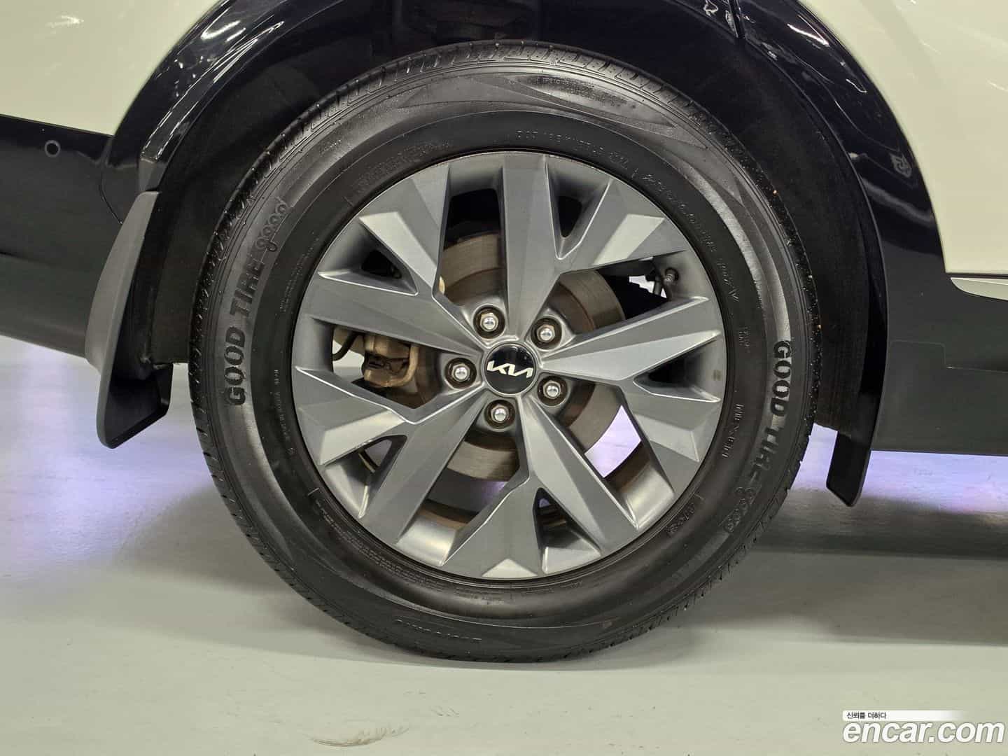 Sportage Kia 2023.8-OPTION-019