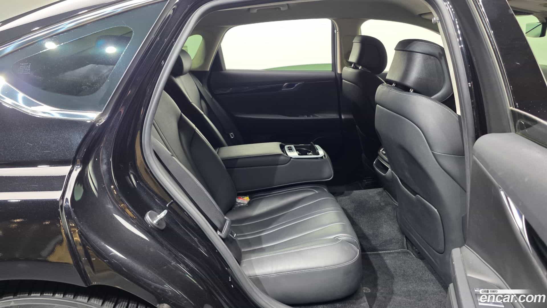 G80 Genesis 2022.5-OPTION-016