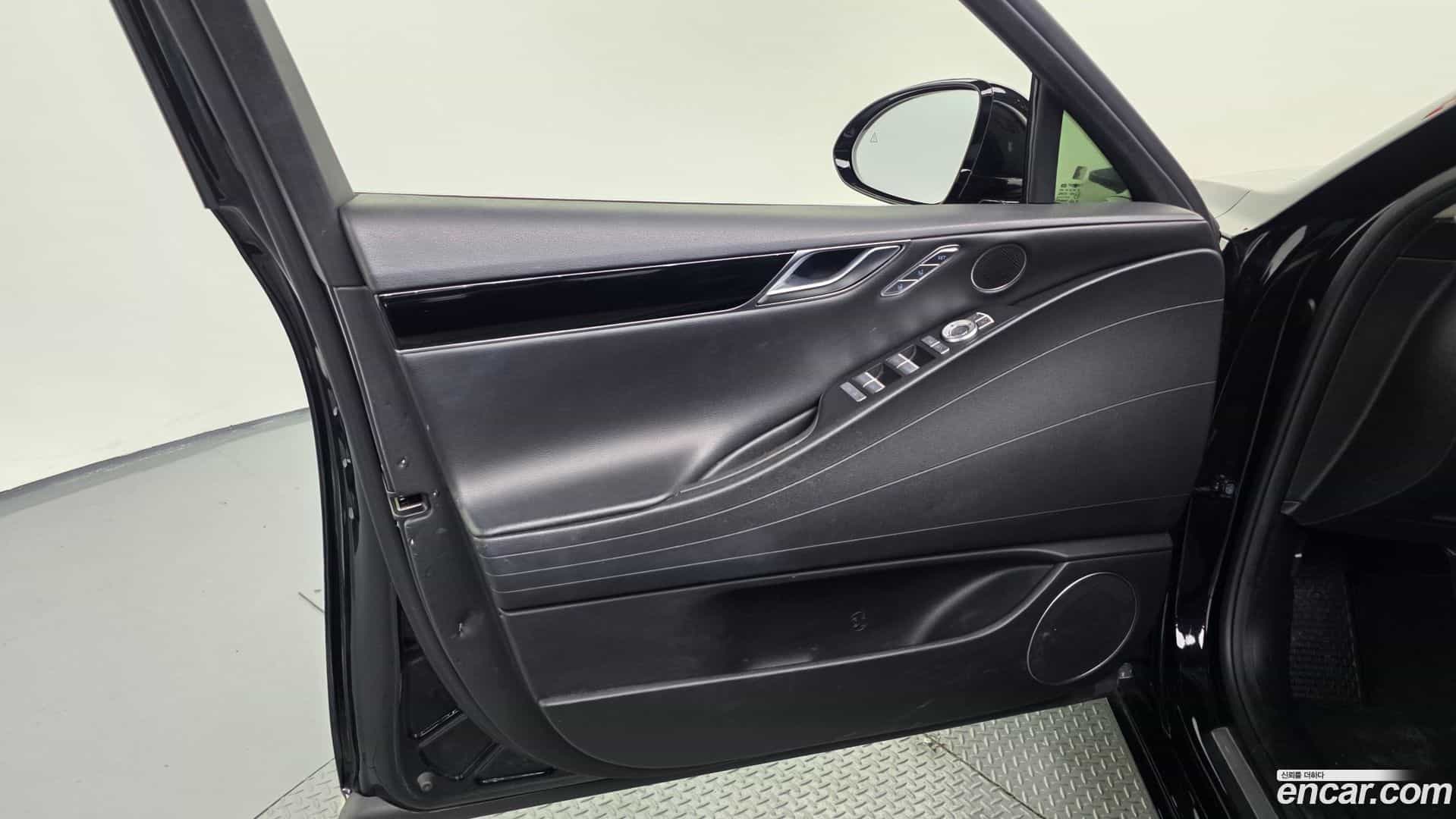 G80 Genesis 2022.5-INNER-034