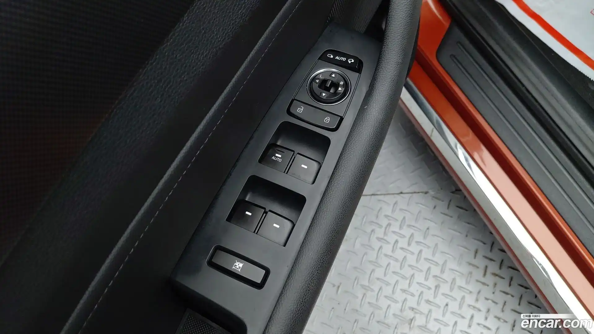 Sonata Hyundai 2016.3-INNER-009