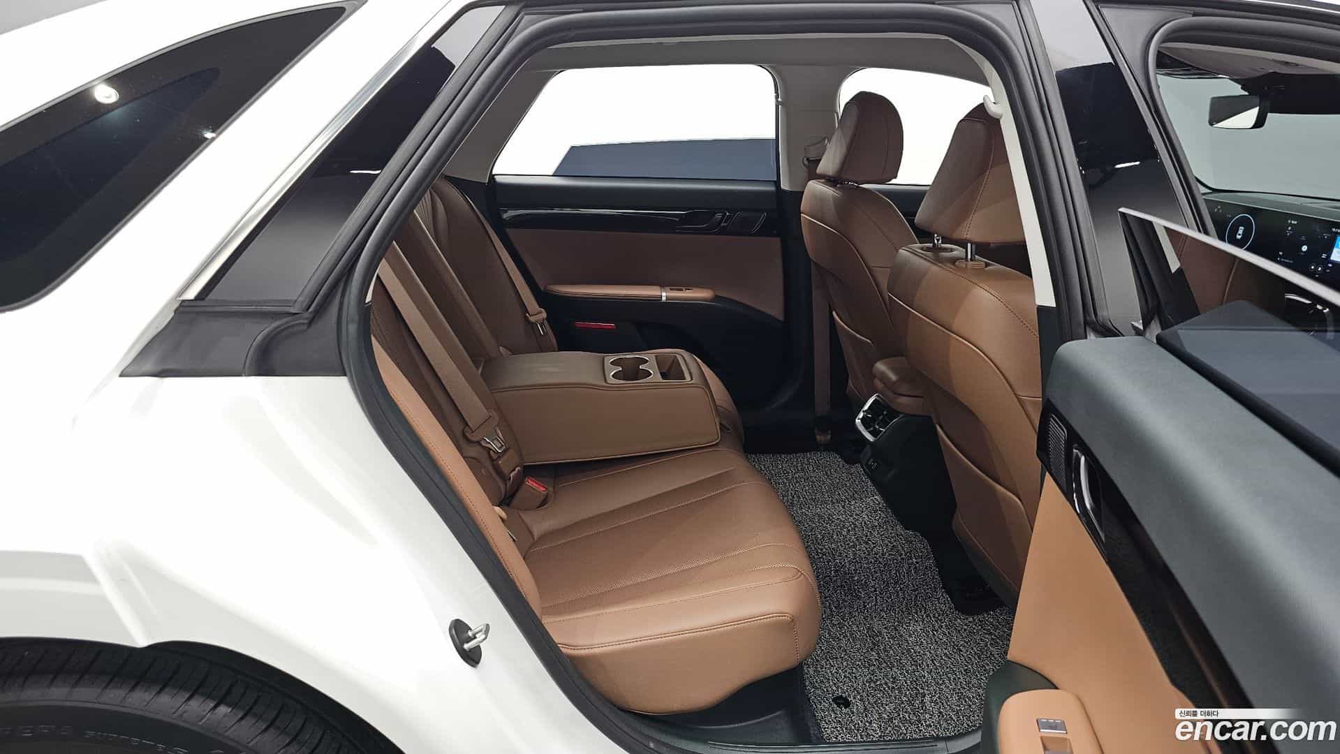 Grandeur Hyundai 2024.5-OPTION-015
