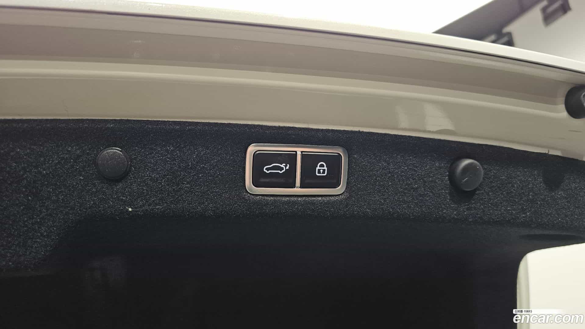 Grandeur Hyundai 2024.5-OPTION-040