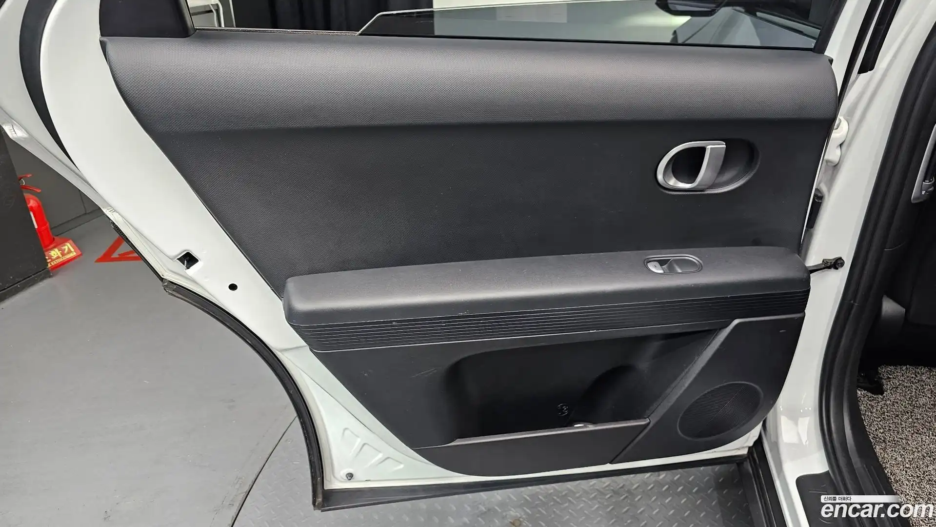 Ioniq5 Hyundai 2021.8-INNER-035