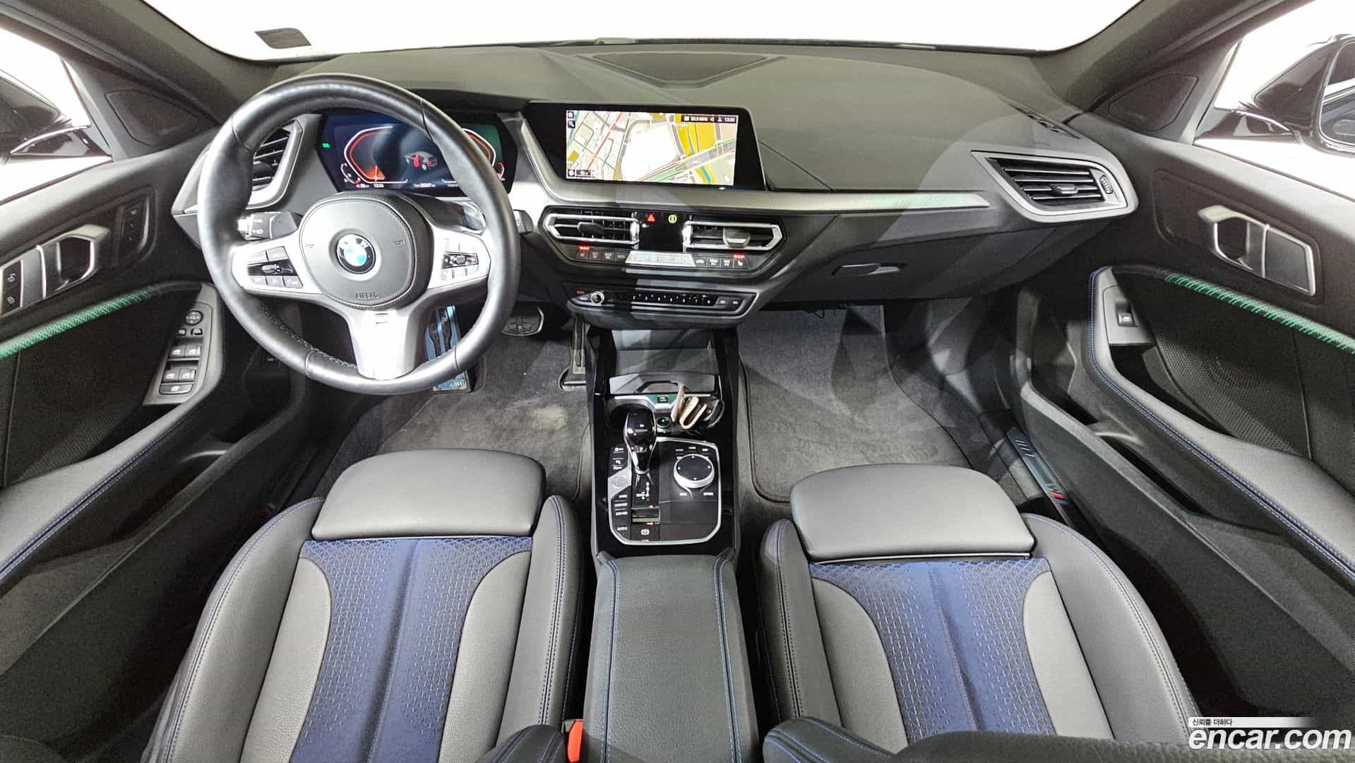 1-Series BMW 2023.5-INNER-007