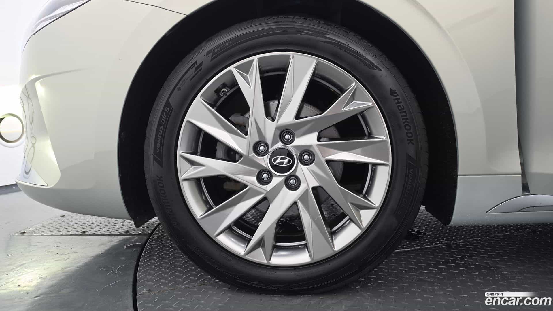 Grandeur Hyundai 2020.5-OUTER-005