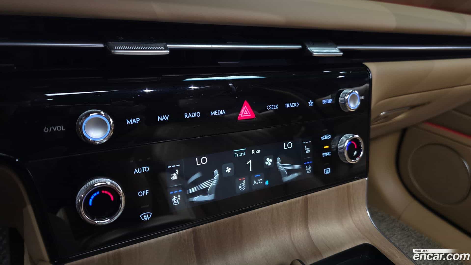 G80 Genesis 2024.4-INNER-036