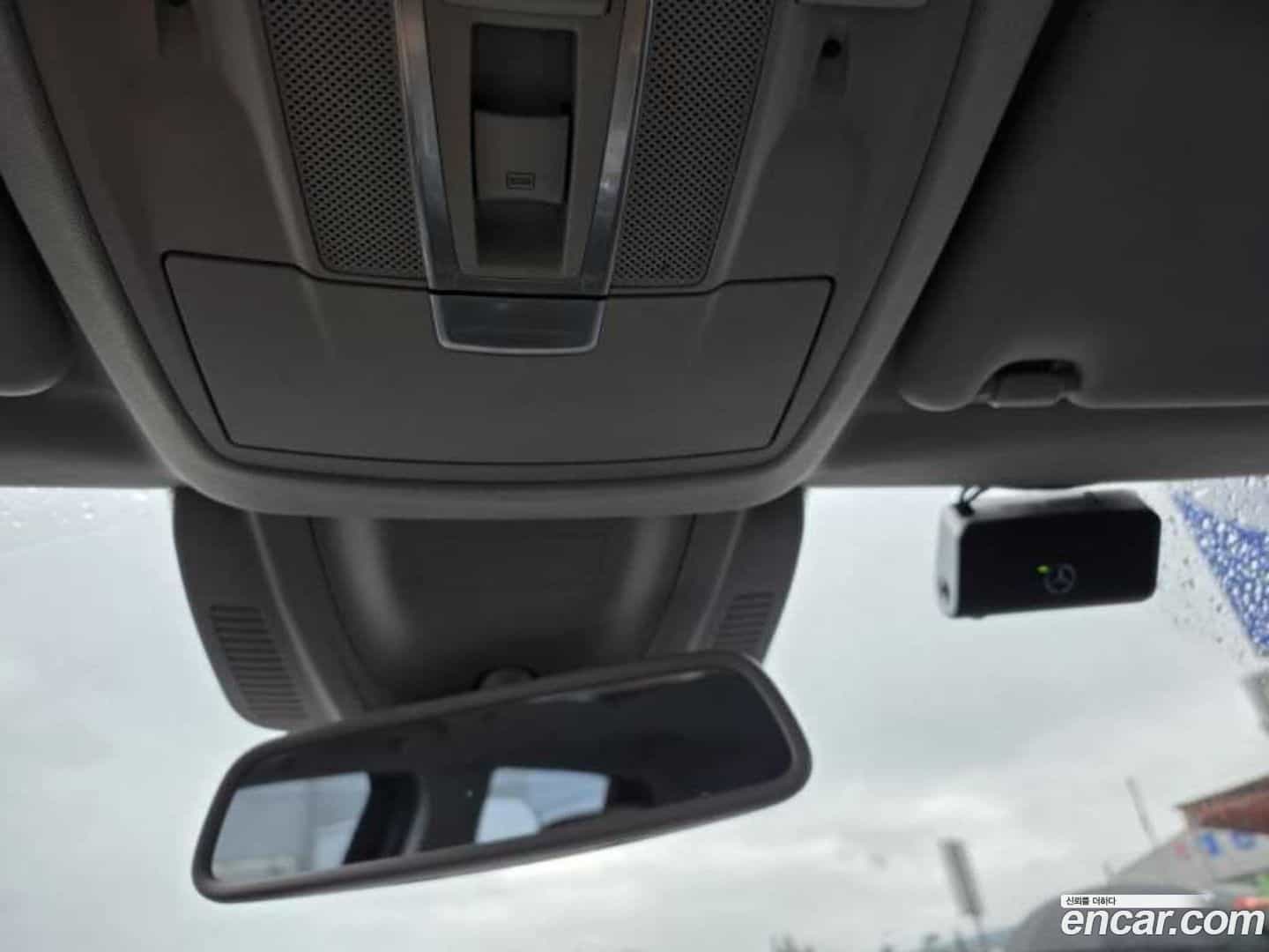 GLE-Class Mercedes-Benz 2017.7-OPTION-016
