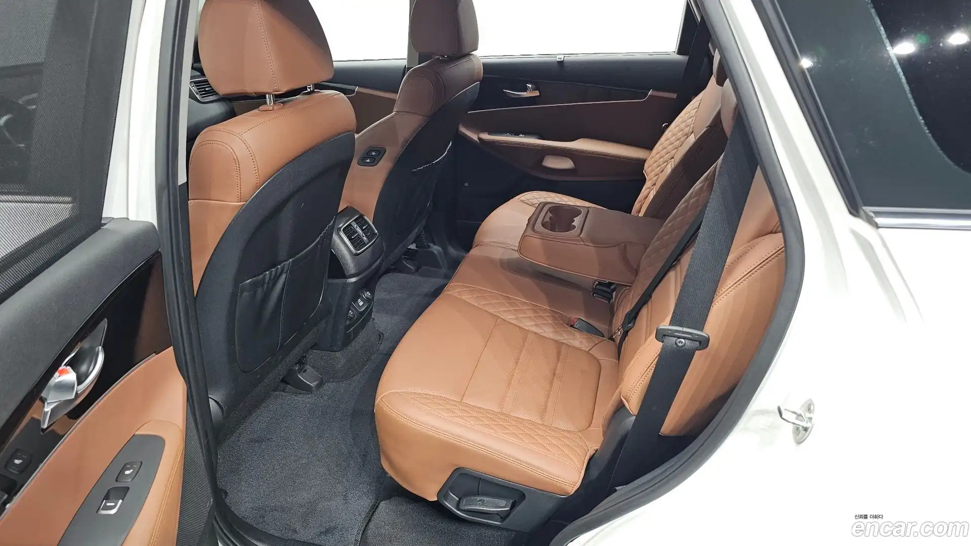 Sorento Kia 2019.1-OPTION-015