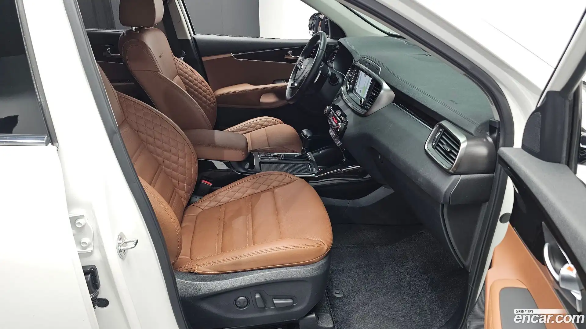 Sorento Kia 2019.1-OPTION-016