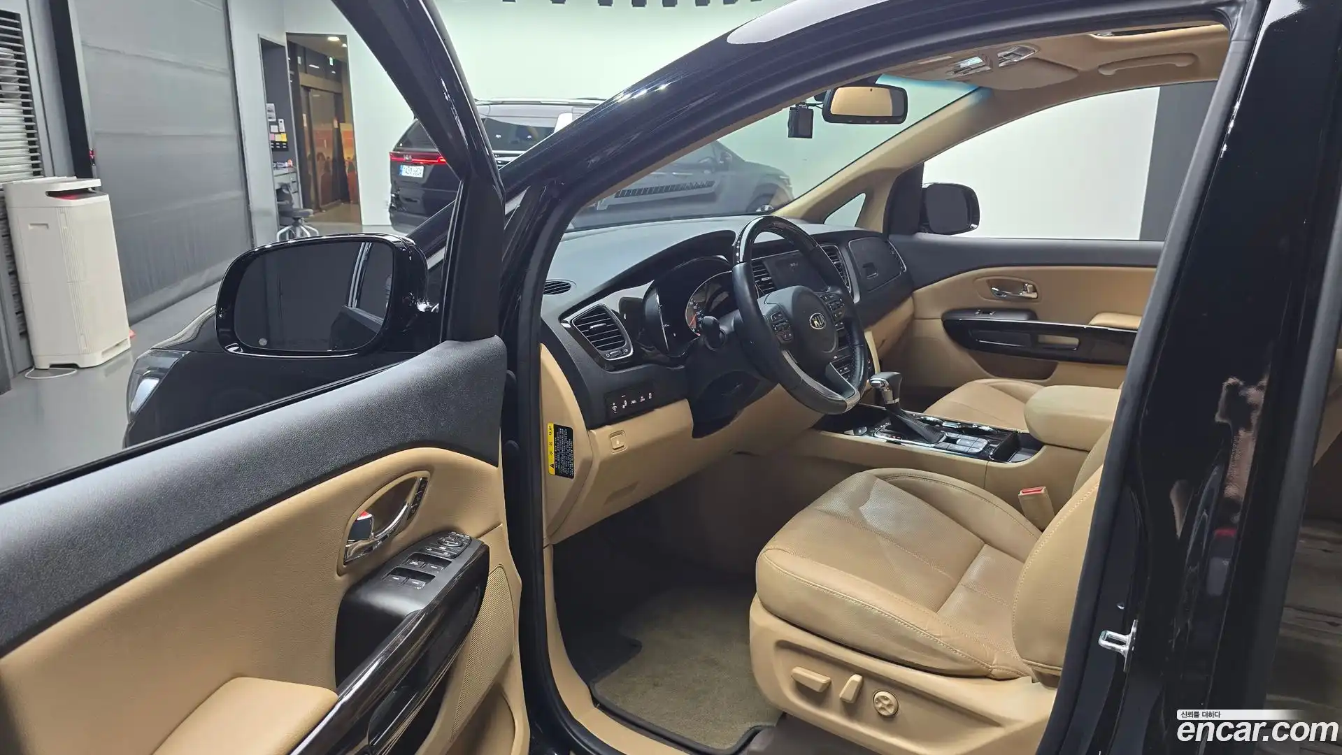 Canival Kia 2018.4-INNER-010