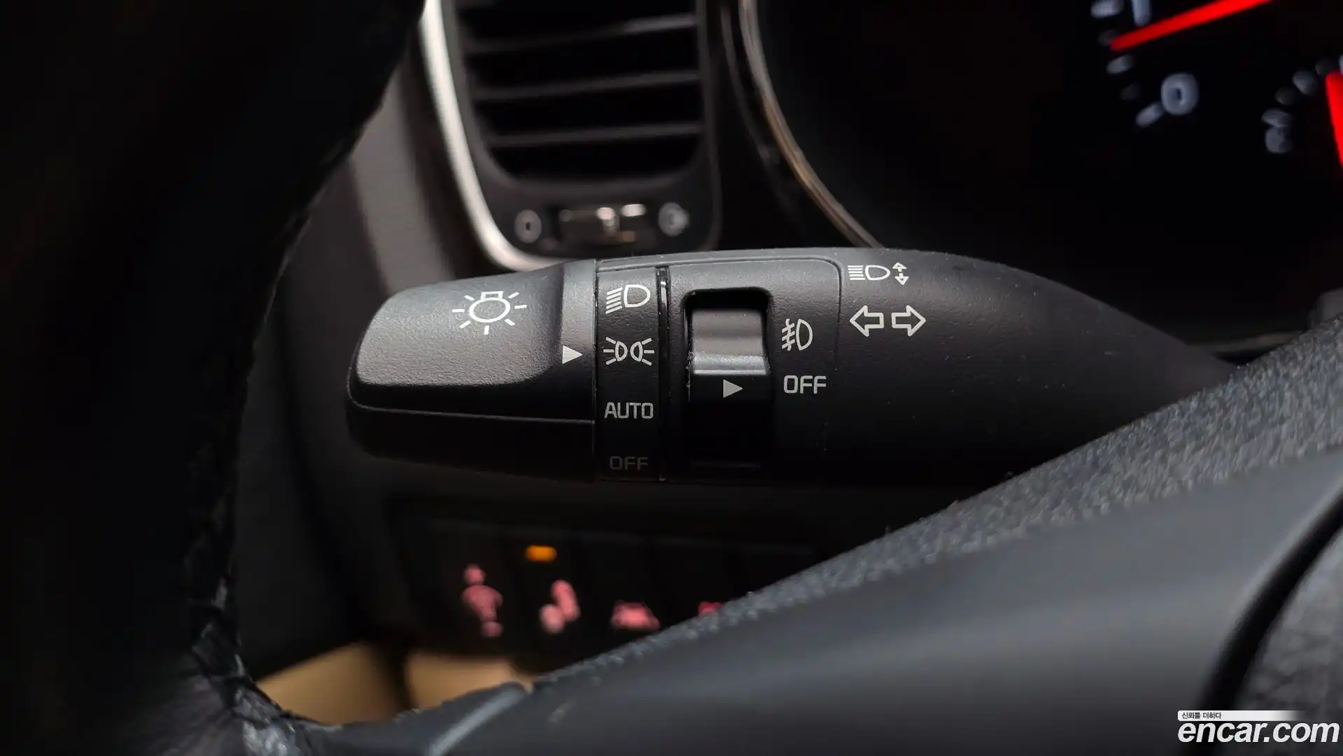 Canival Kia 2018.4-OPTION-019