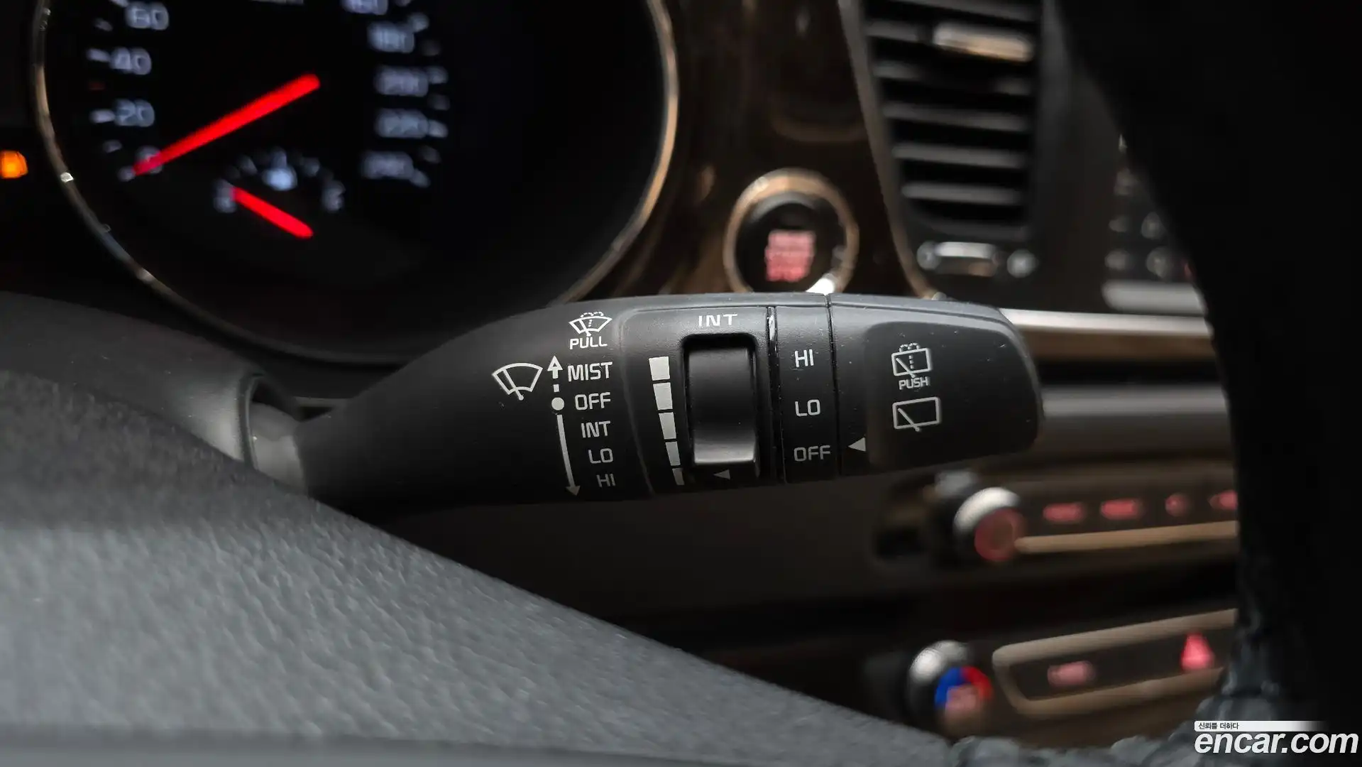 Canival Kia 2018.4-OPTION-020