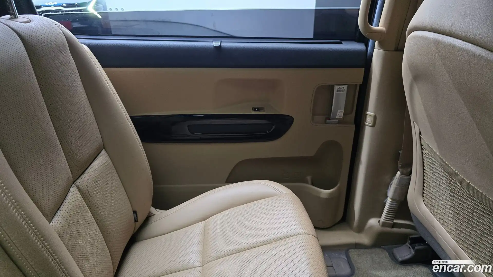 Canival Kia 2018.4-INNER-035