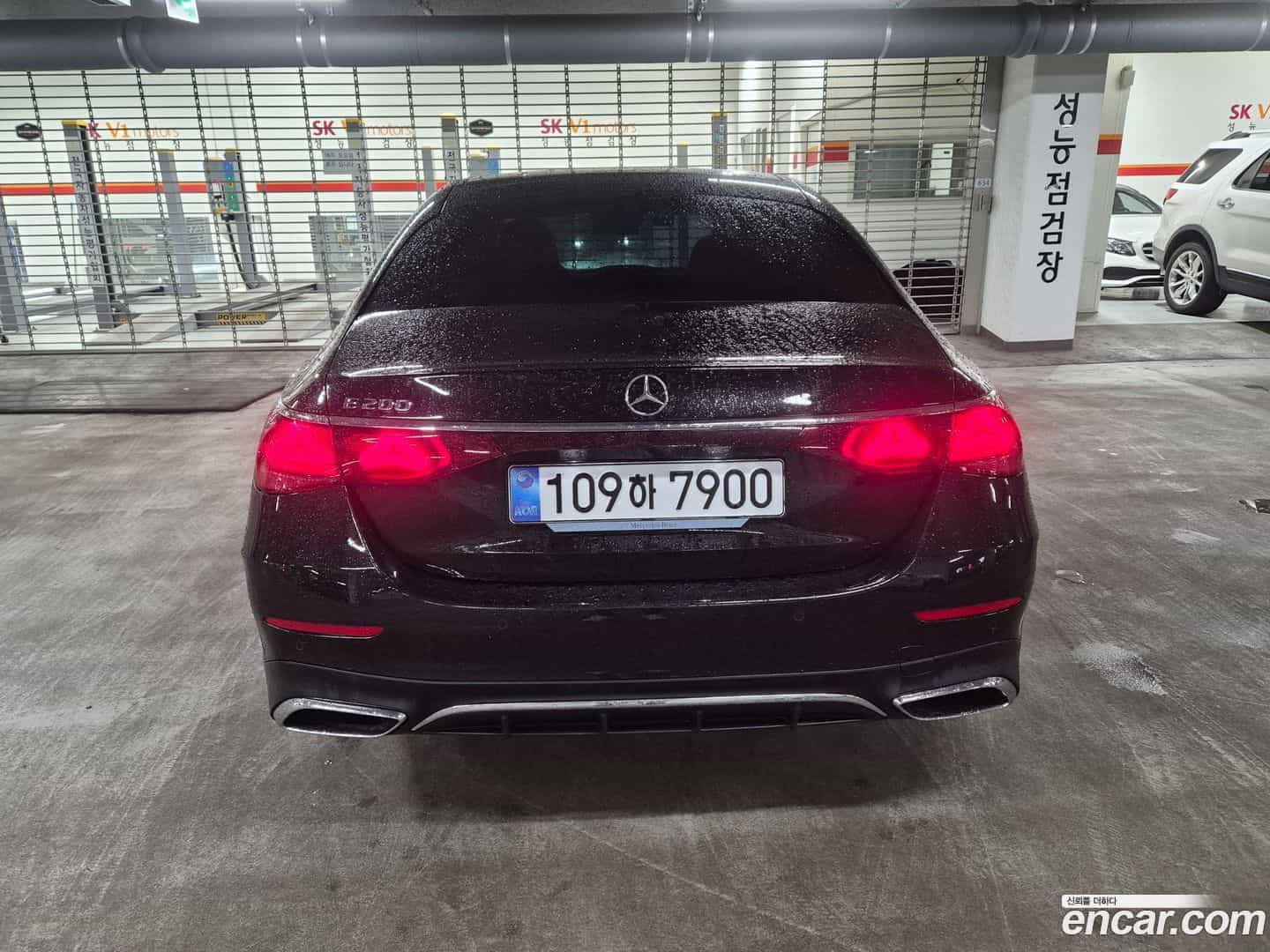 E-Class Mercedes-Benz 2025.9-OUTER-005