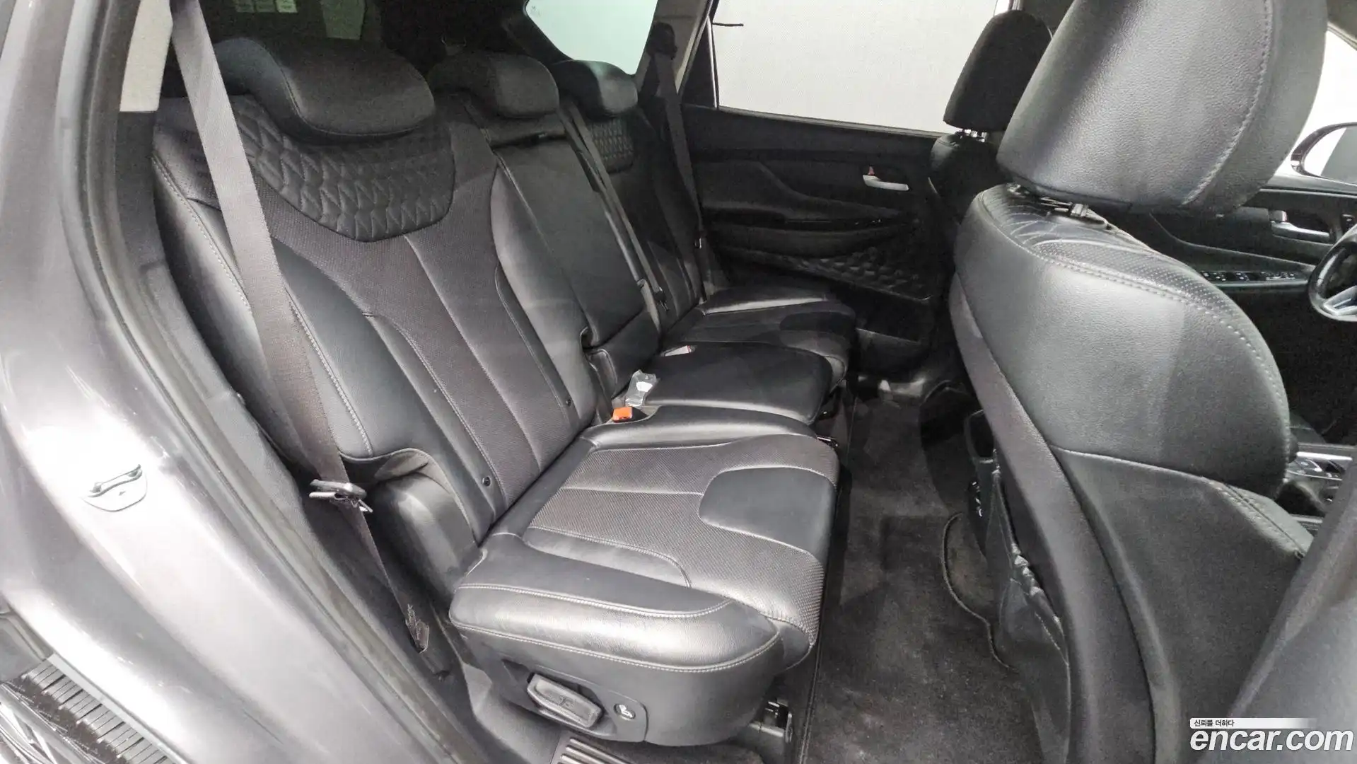Santafe Hyundai 2019.7-INNER-036