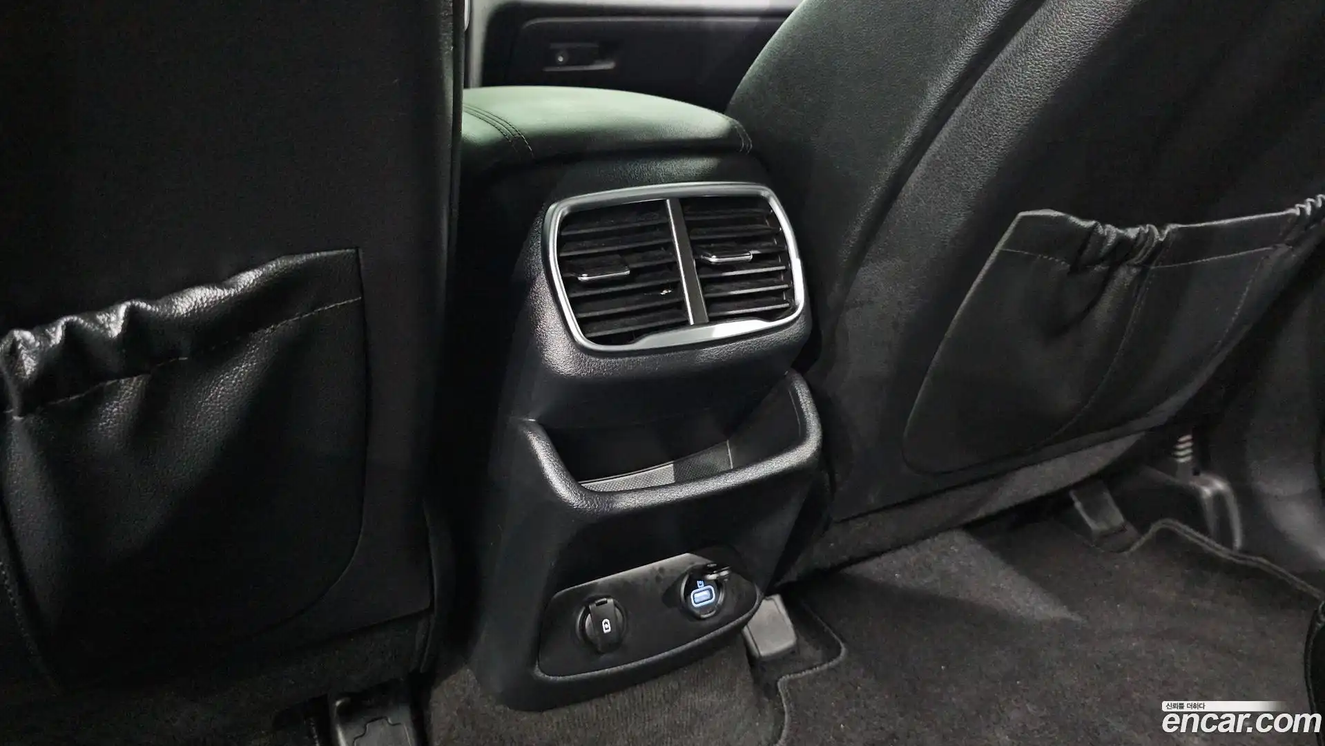 Santafe Hyundai 2019.7-OPTION-041