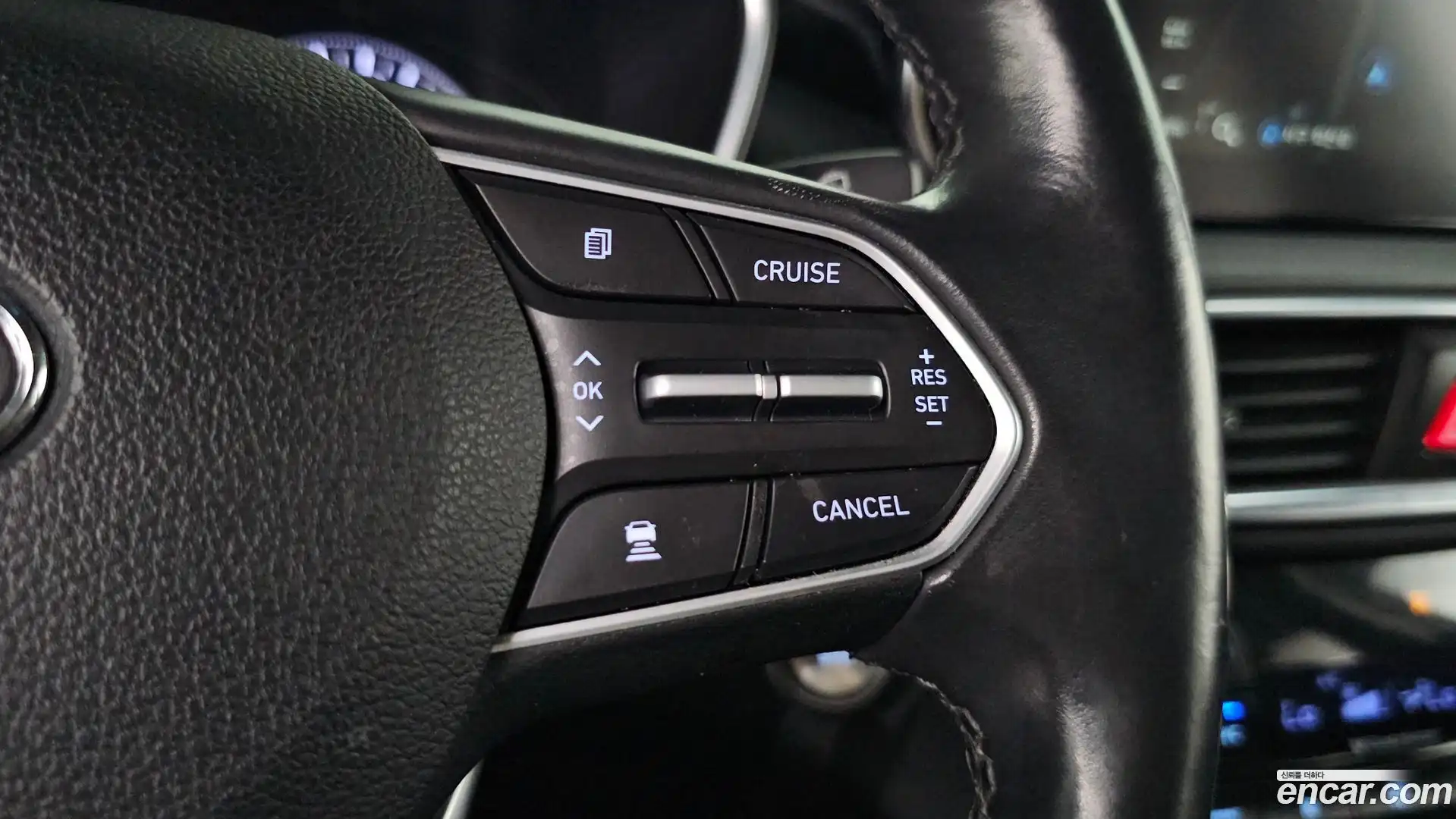 Santafe Hyundai 2019.7-OPTION-044
