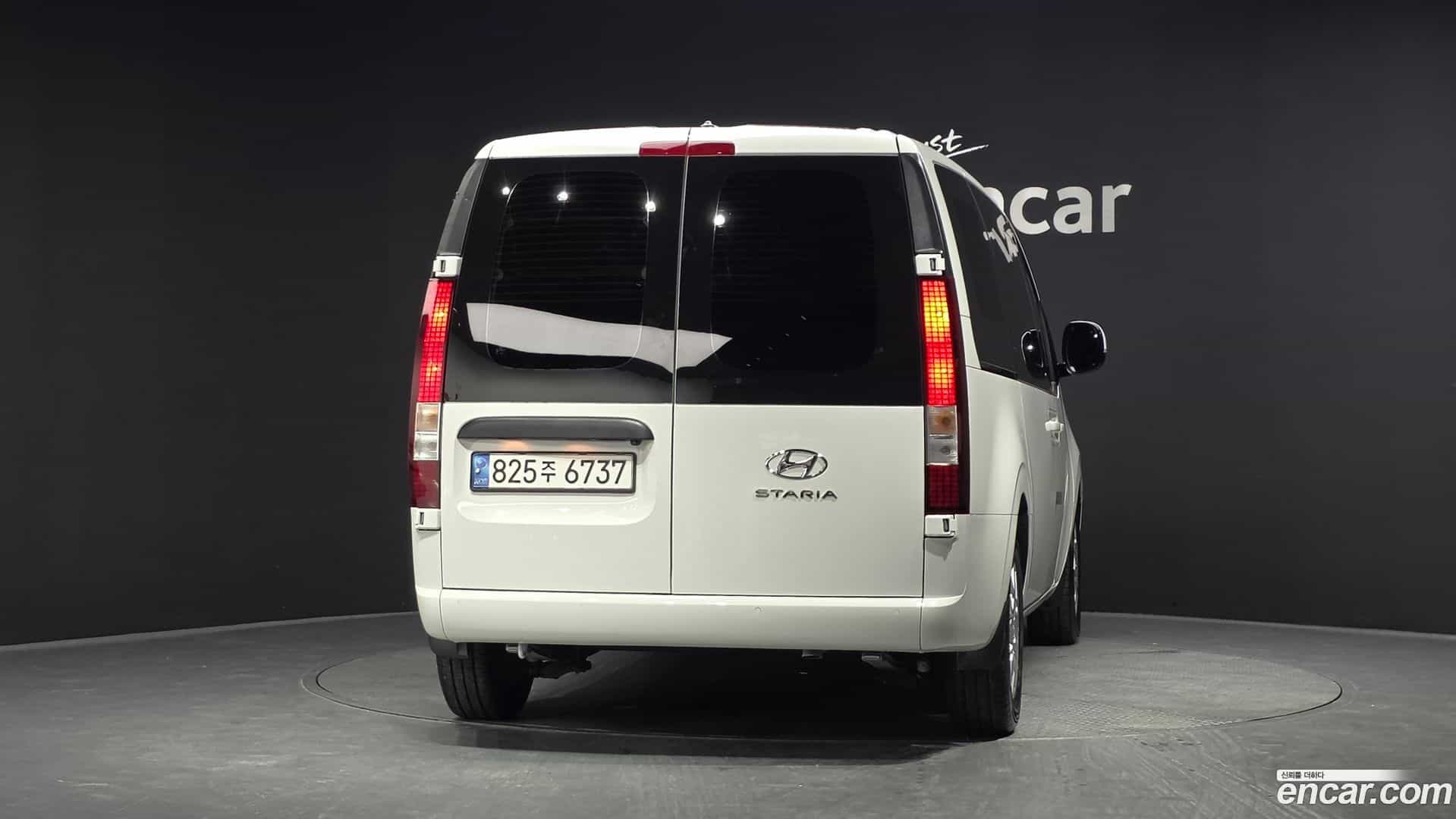Staria Hyundai 2022.11-OUTER-004