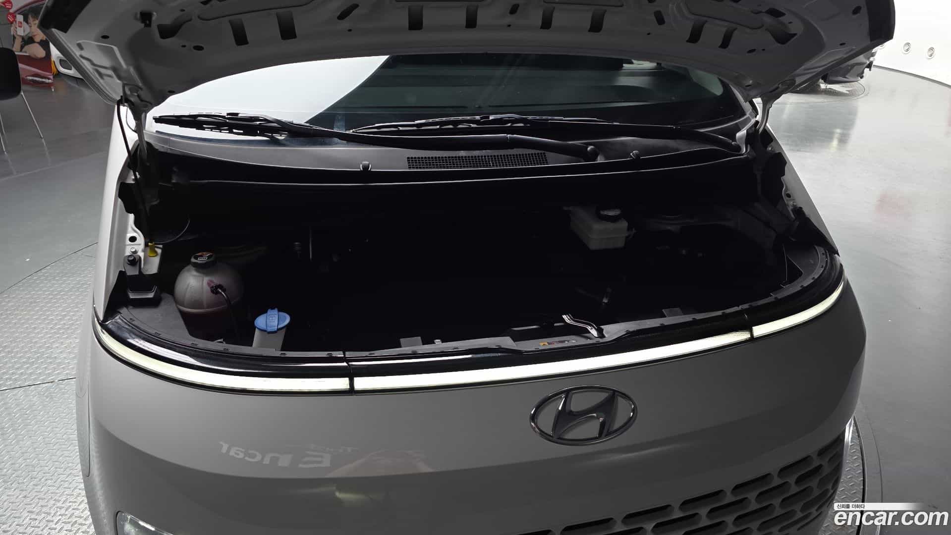 Staria Hyundai 2022.11-OUTER-006