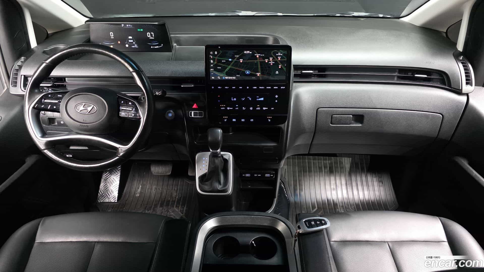 Staria Hyundai 2022.11-INNER-007