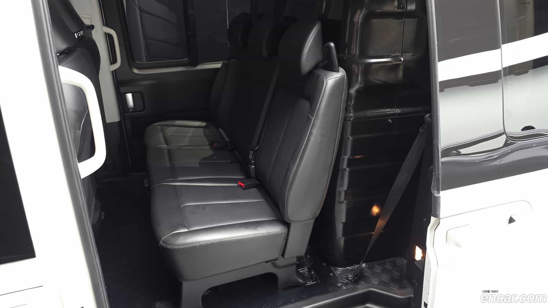 Staria Hyundai 2022.11-OPTION-016