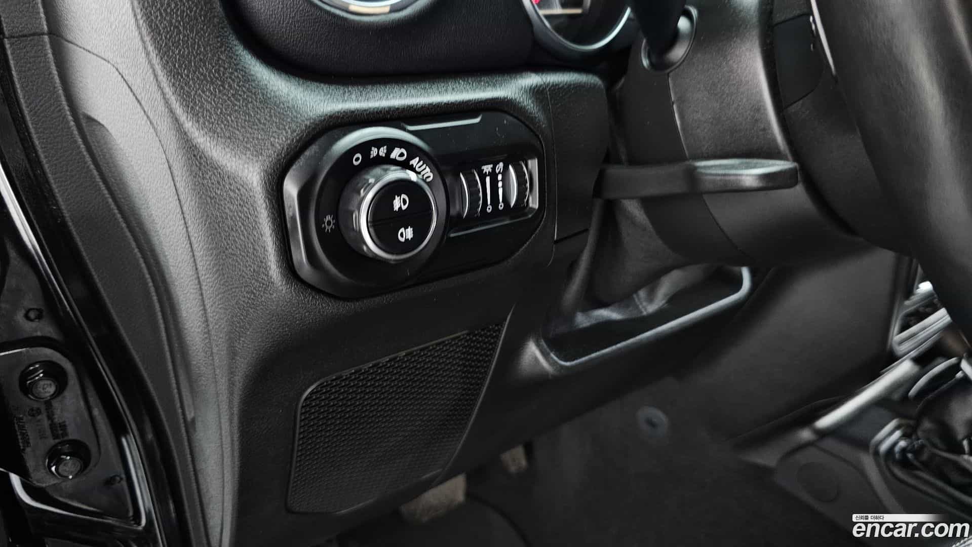 Wrangler Jeep 2021.10-OPTION-022