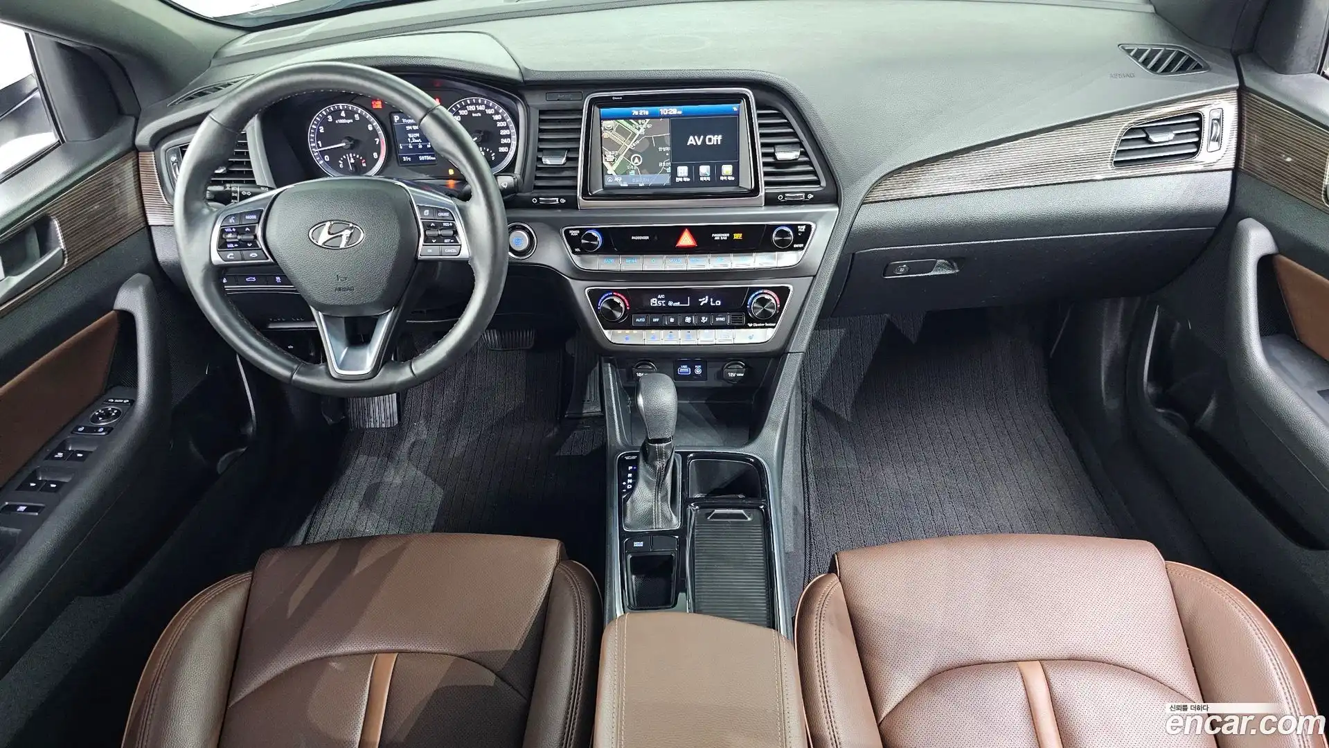 Sonata Hyundai 2017.2-INNER-007