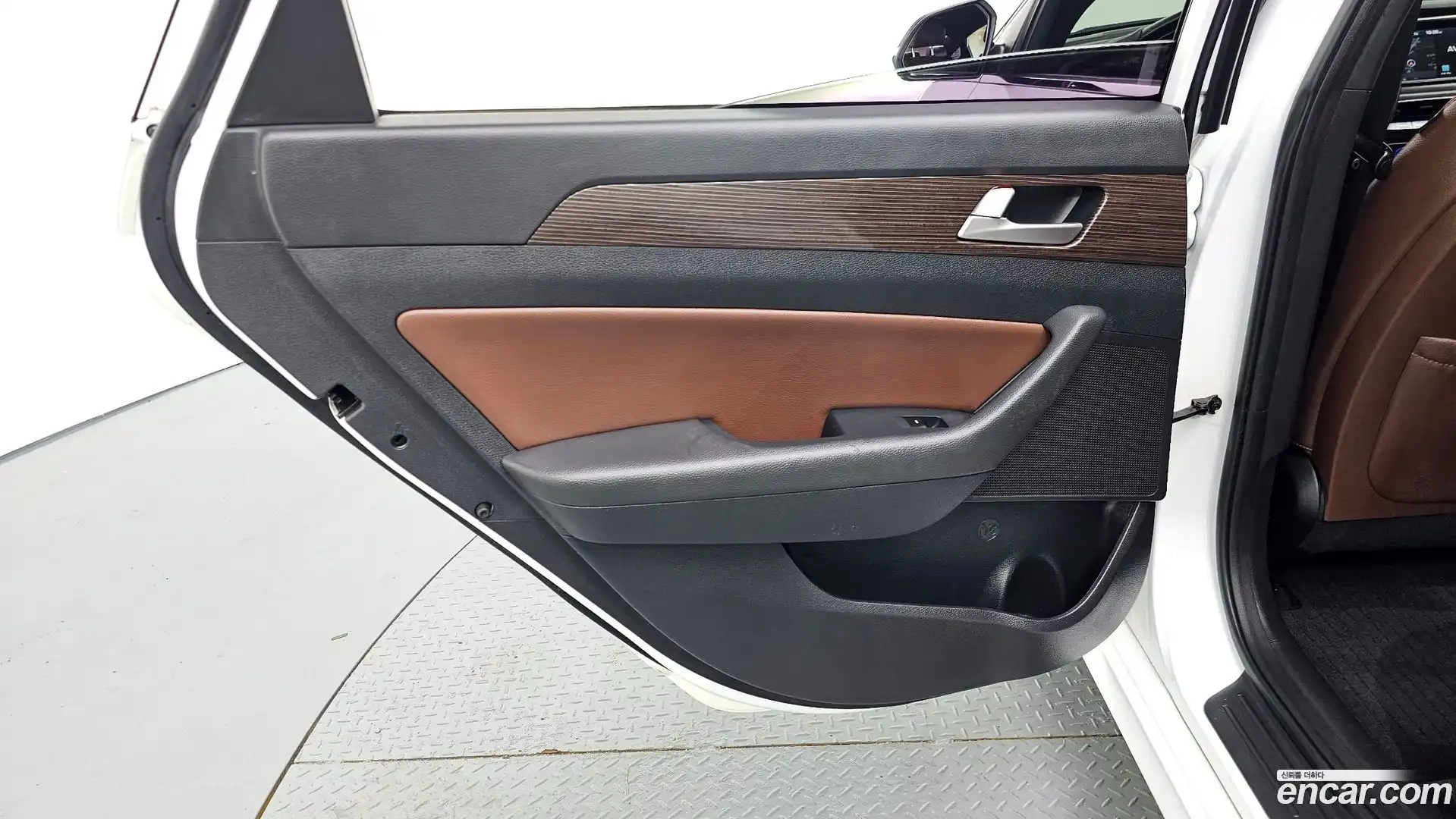 Sonata Hyundai 2017.2-INNER-035