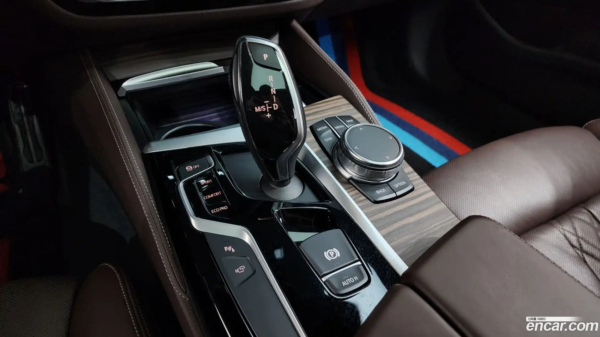 5-Series BMW 2017.5-INNER-009