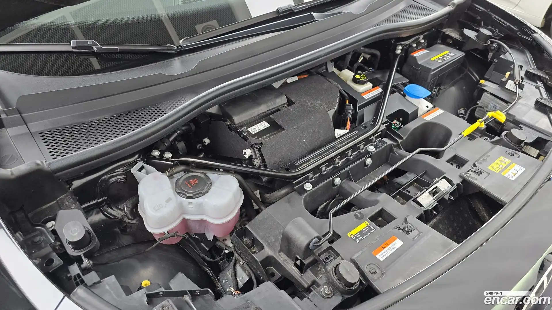 ID.4 Volkswagen 2023.11-OUTER-006