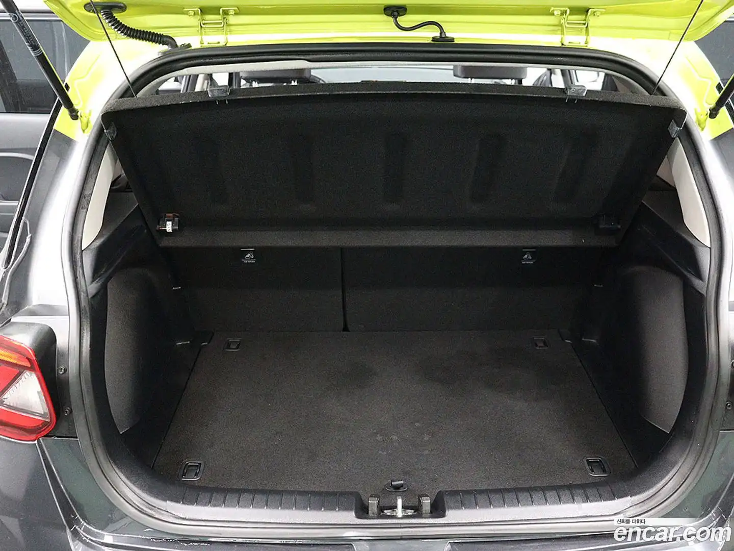 Venue Hyundai 2020.3-OUTER-005