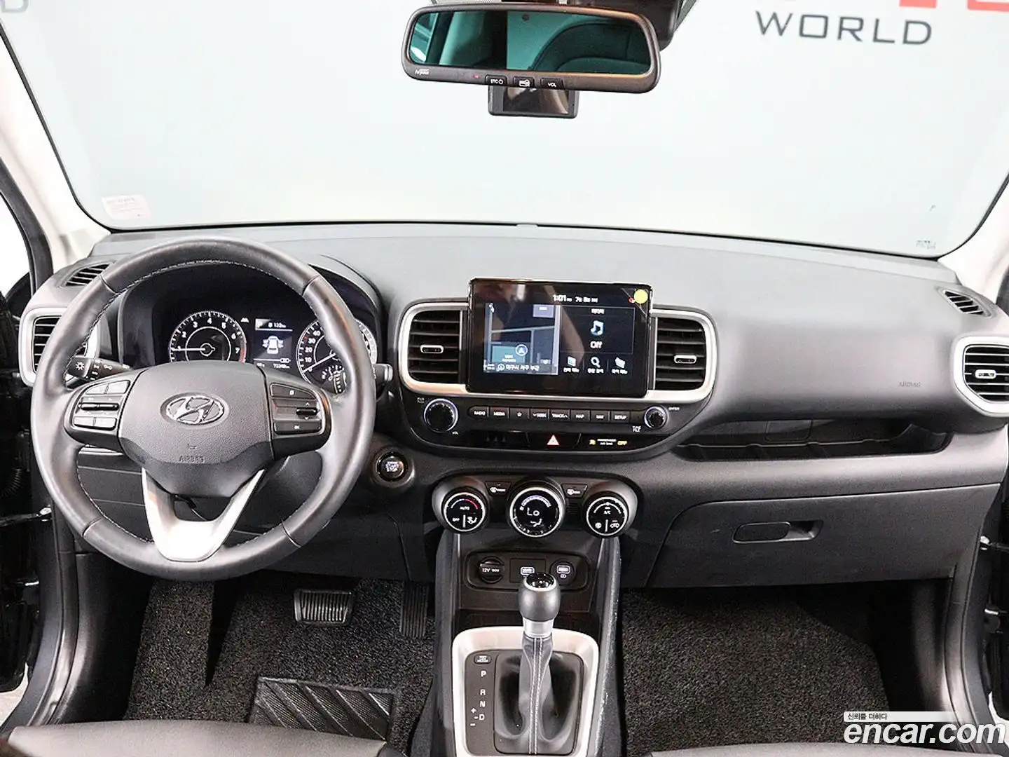 Venue Hyundai 2020.3-INNER-010