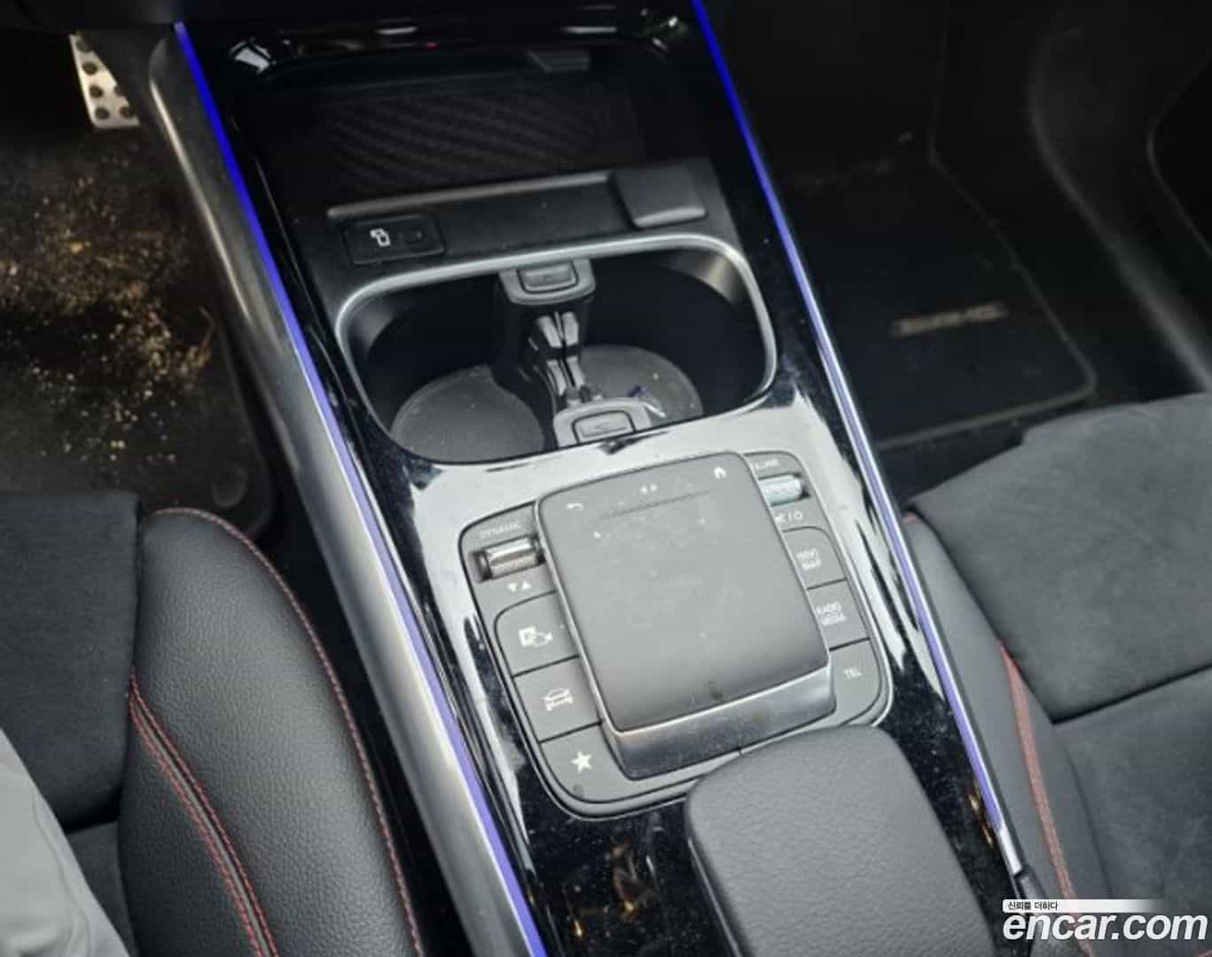 EQA Mercedes-Benz 2024.5-INNER-009